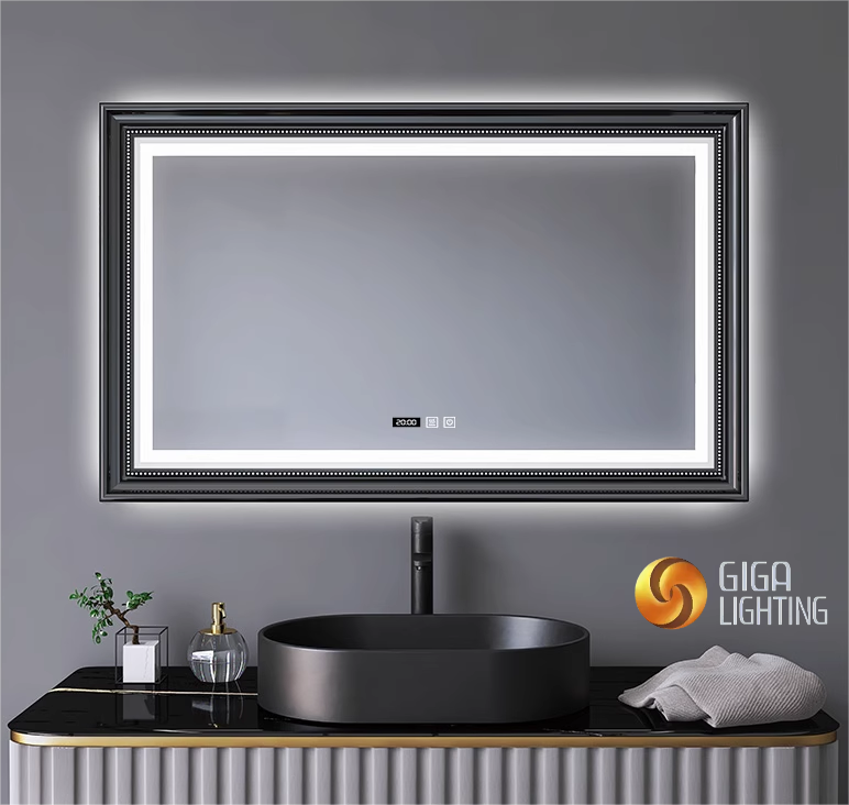 IP44 LED مؤطرة مرآة الحمام الذكية شاشة تعمل باللمس مرآة مكافحة الضباب مع أضواء الحمام LED مرآة ديكور مرآة المرحاض مرآة الغرور خمر